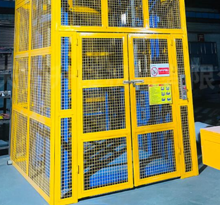 湘潭货梯可以安装在室外吗